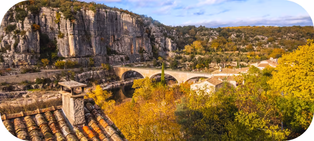 Beau panorama sur Balazuc